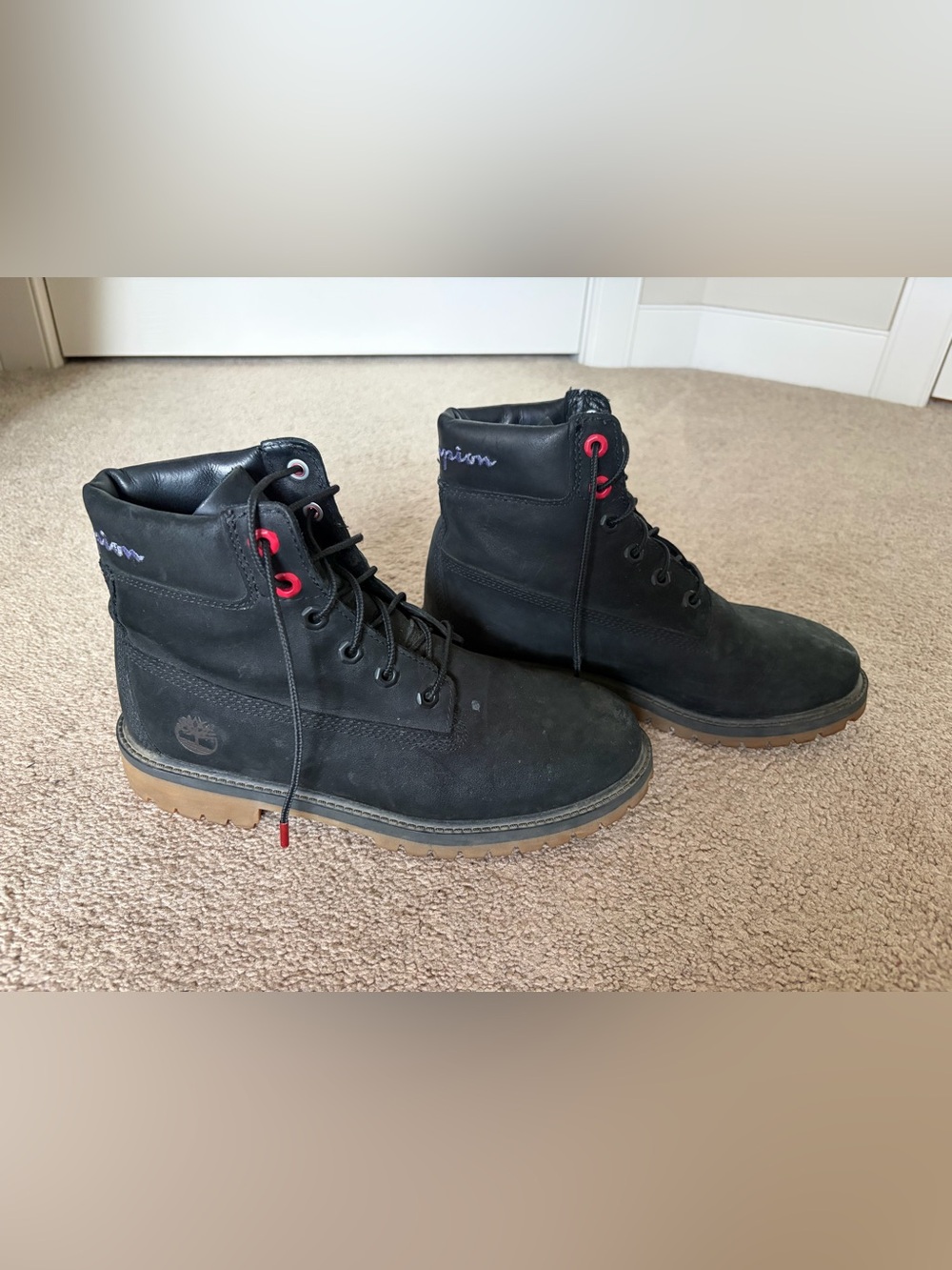 🎉 CHAMPION TIMBERLAND - Boots - Size 6.5 Men’s
